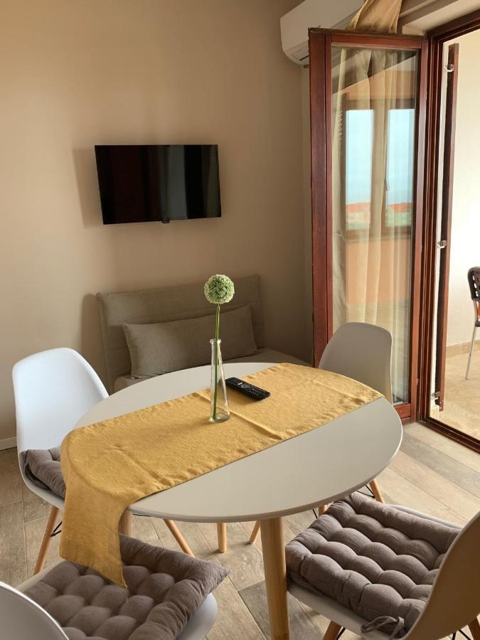 Family Friendly Apartments With A Swimming Pool Povljana, Pag - 244 Eksteriør bilde