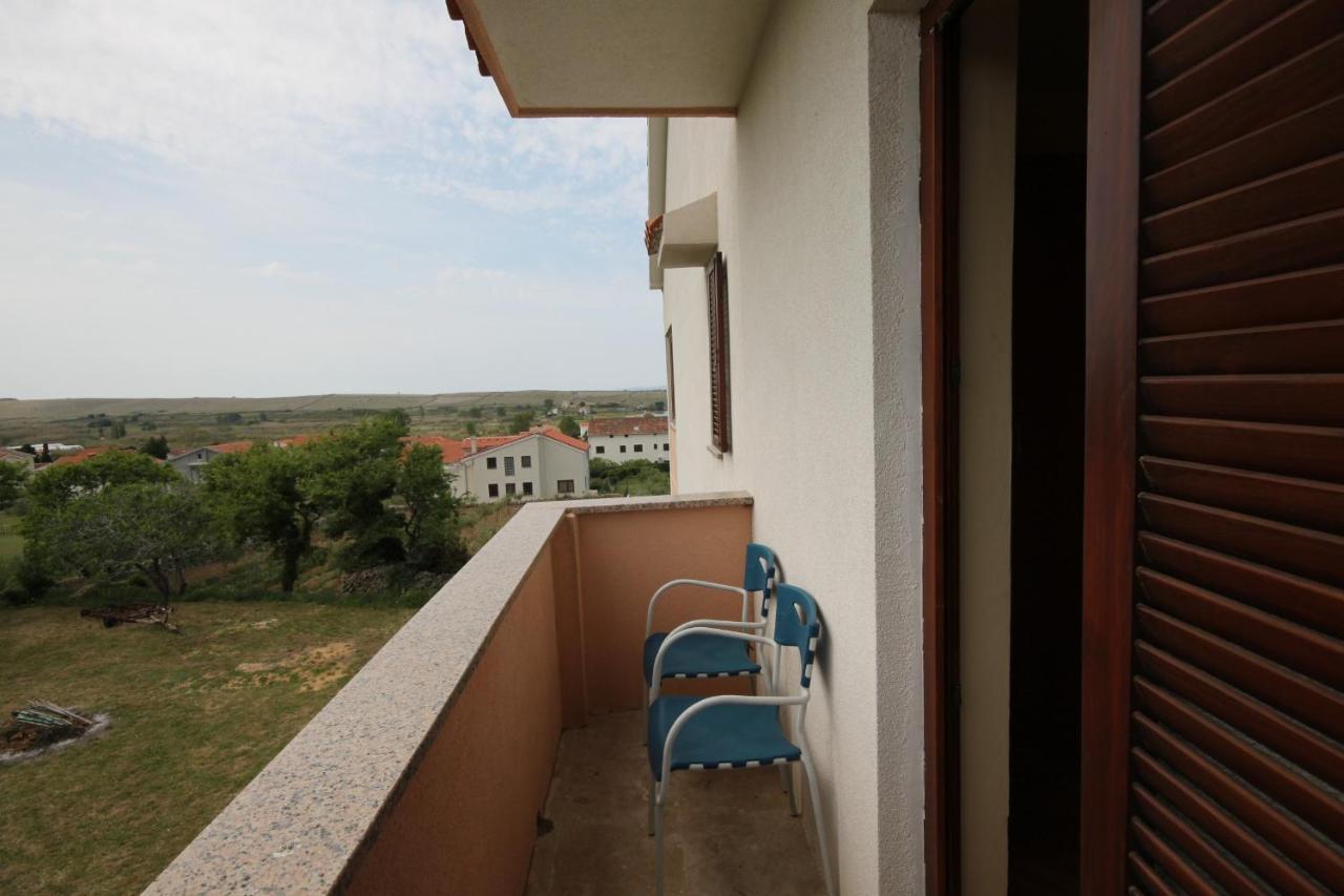 Family Friendly Apartments With A Swimming Pool Povljana, Pag - 244 Eksteriør bilde