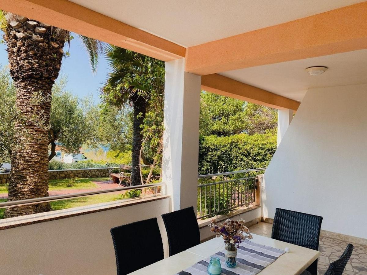Family Friendly Apartments With A Swimming Pool Povljana, Pag - 244 Eksteriør bilde