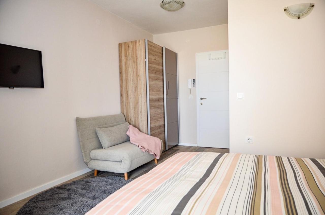 Family Friendly Apartments With A Swimming Pool Povljana, Pag - 244 Rom bilde